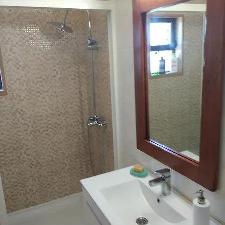 Abrigo Nortadas * ヴィラ・ド・ビスポ