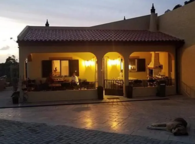 Kır Evi Abrigo Nortadas Vila do Bispo