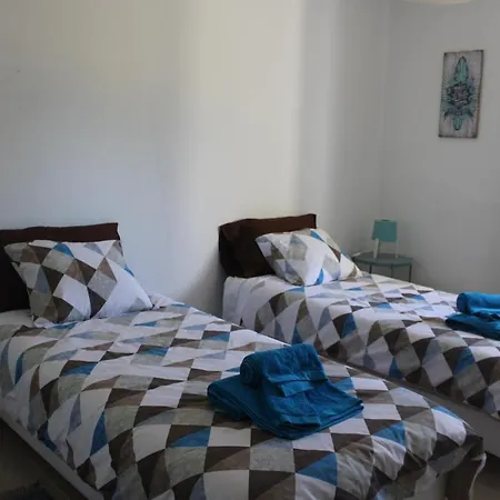 Lantställe Abrigo Nortadas Vila do Bispo